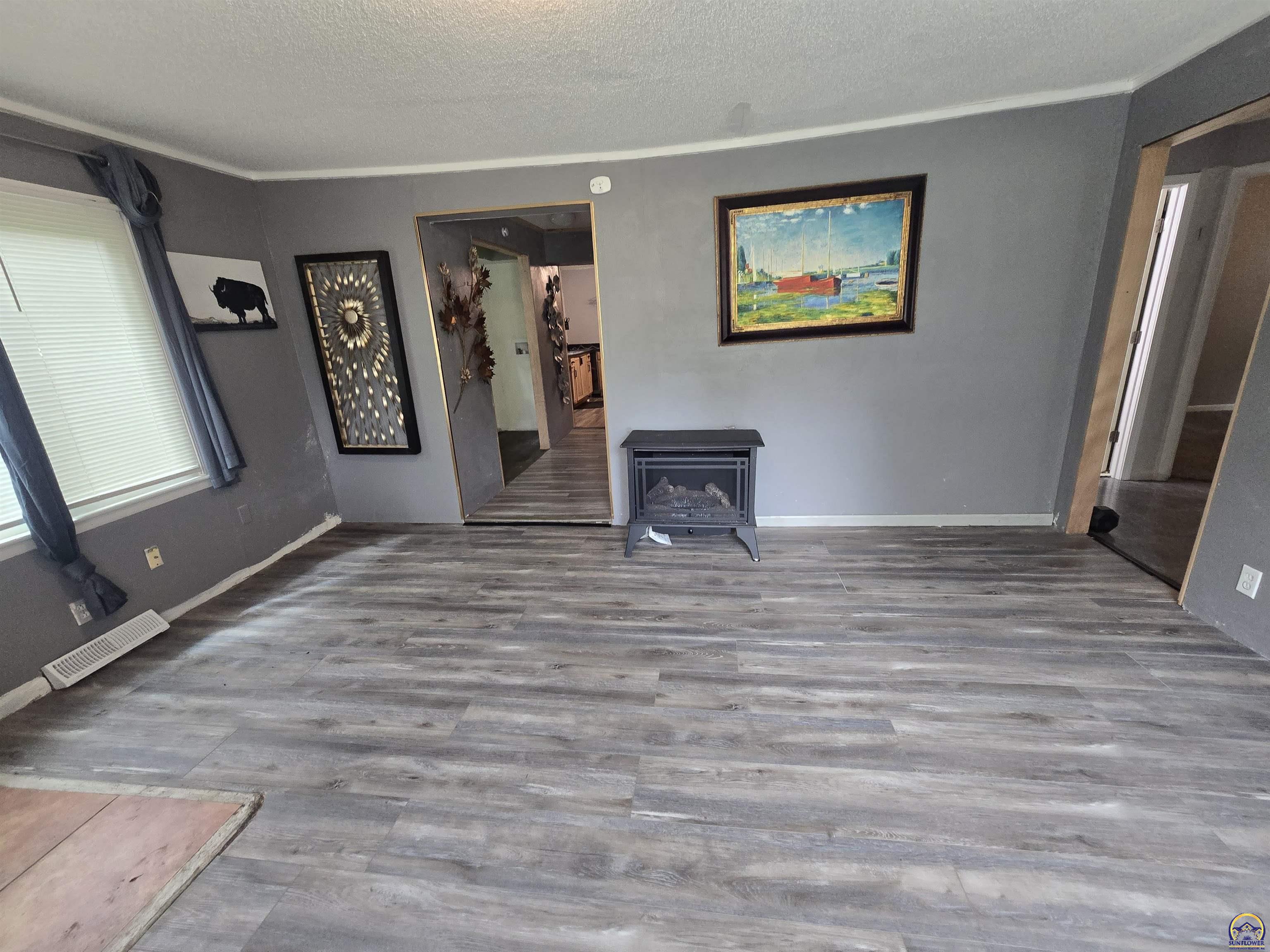 1219 Brook Street Lawrence, KS 66044 - Photo 11 of 30