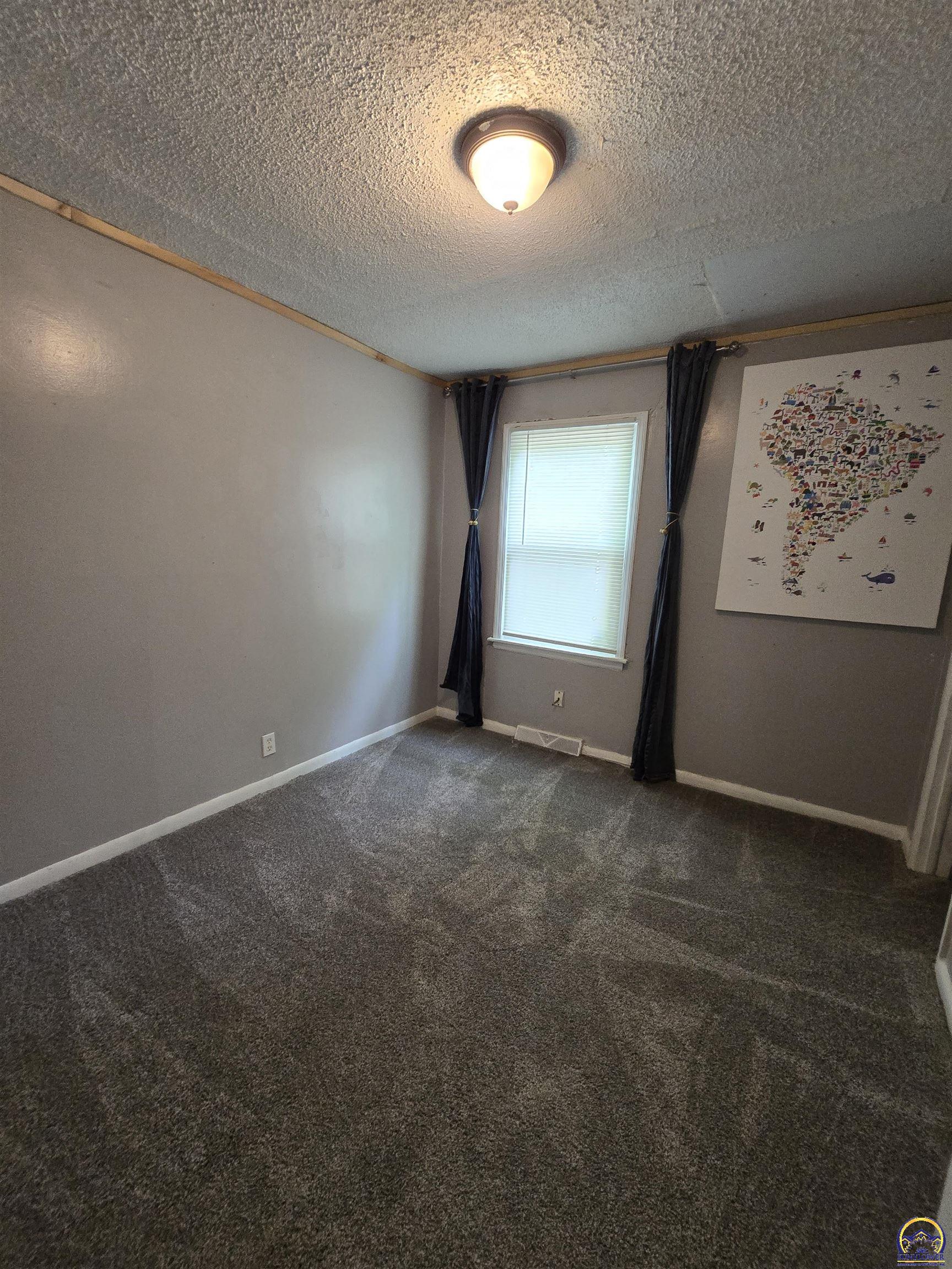 1219 Brook Street Lawrence, KS 66044 - Photo 18 of 30
