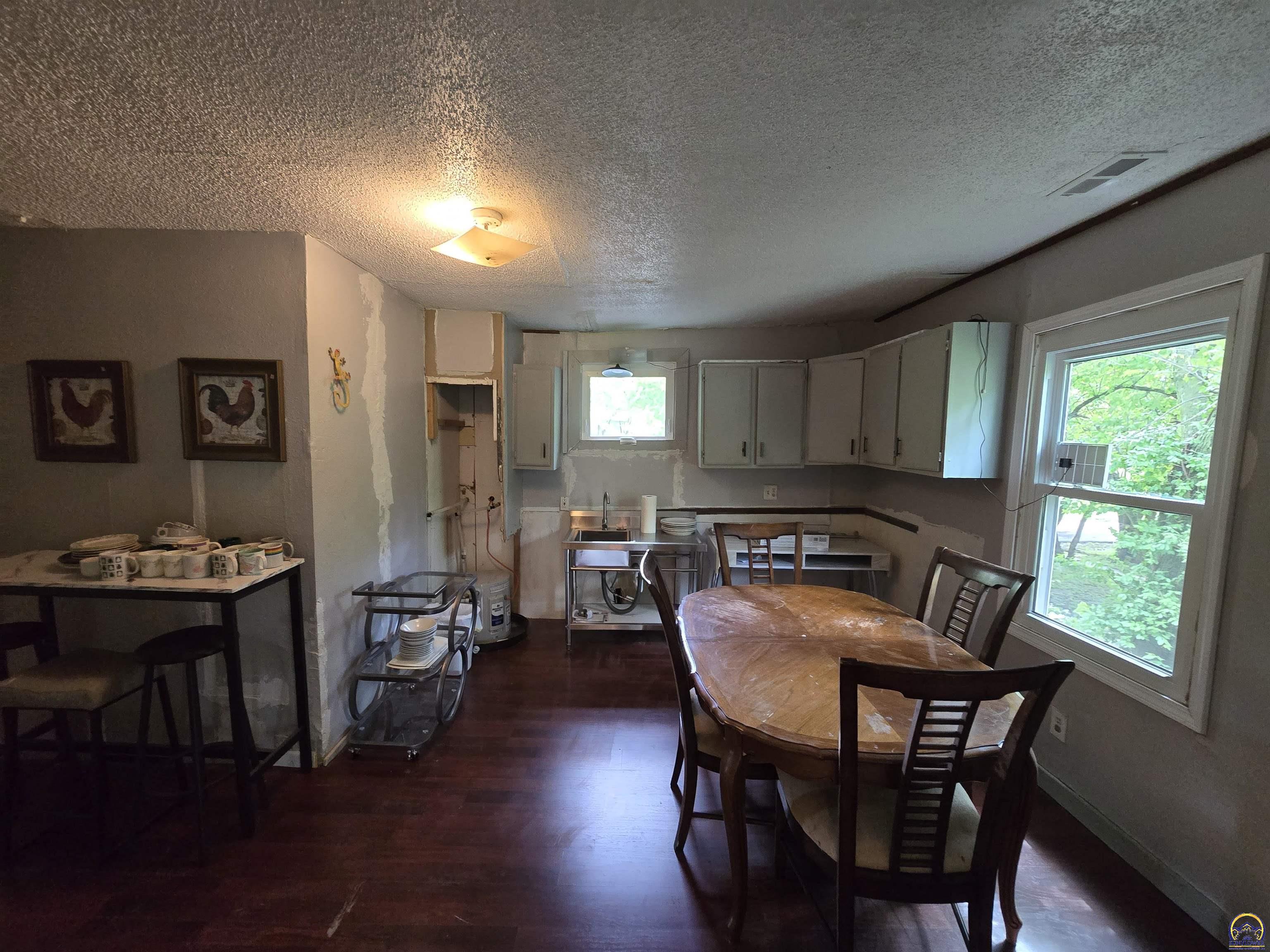 1219 Brook Street Lawrence, KS 66044 - Photo 27 of 30