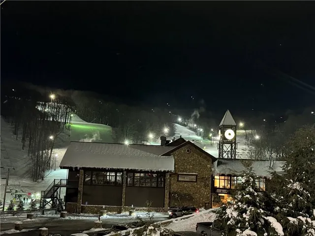 $269,900 | 5103 Summit Drive, Hidden Valley, PA 15502