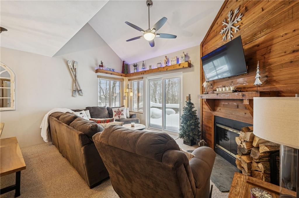 5103 Summit Drive Hidden Valley, PA 15502 - Photo 9 of 29