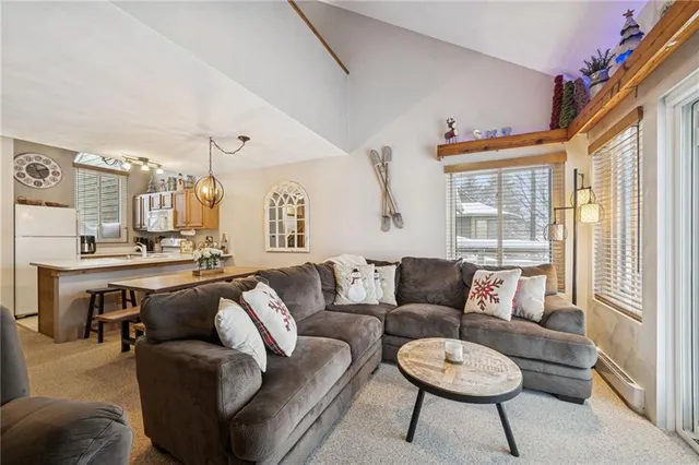 $269,900 | 5103 Summit Drive, Hidden Valley, PA 15502