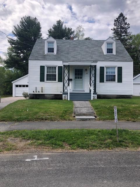 109 Crestmont Road Bangor, ME 04401 - Photo 2 of 33 IMG_8337