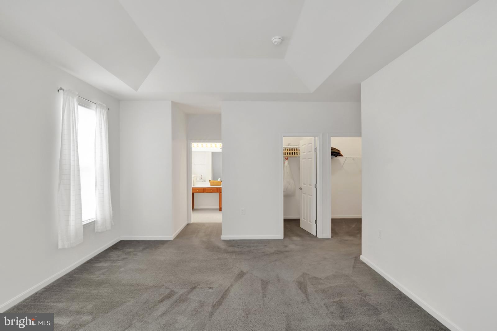 37 Spring Arbor Drive Middletown, DE 19709 - Photo 20 of 37 a view of a livingroom with wooden floor and window