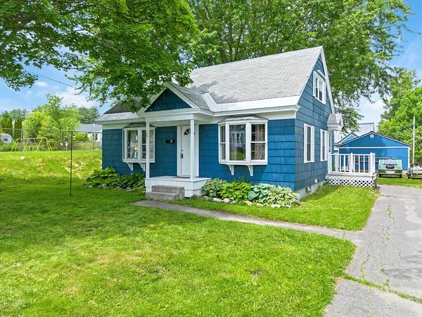 $269,900 | 29 Sterling Street, Waterville, ME 04901