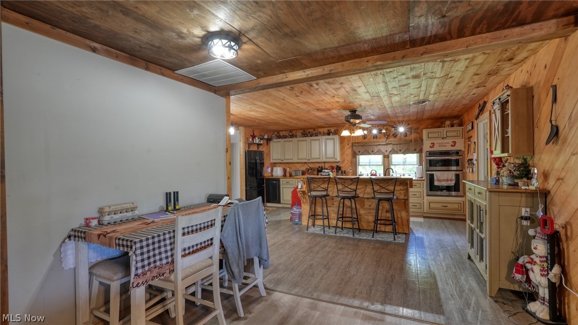 70535 Hopewell Road Cambridge, OH 43725 - Photo 12 of 50