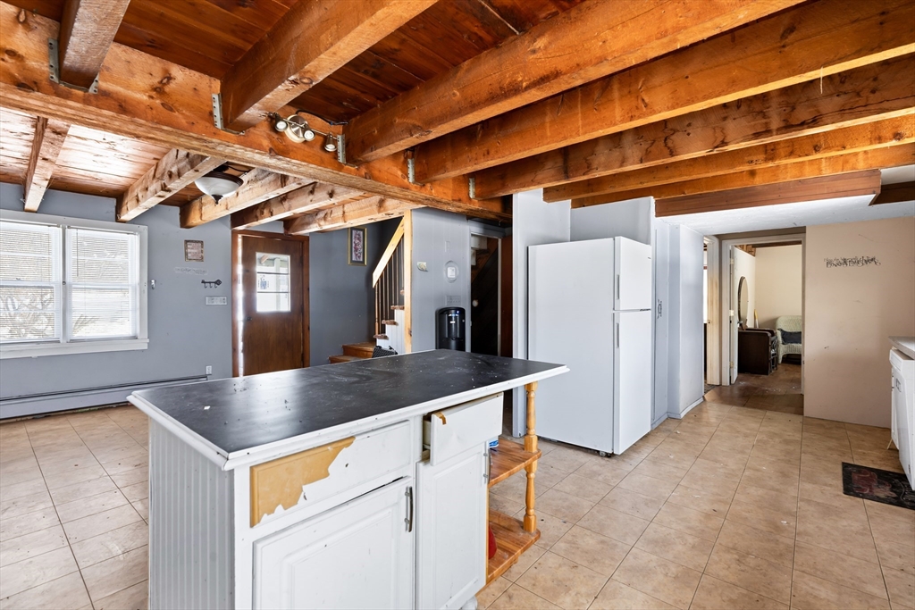 44 Squannacook Road Shirley, MA 01464 - Photo 6 of 41