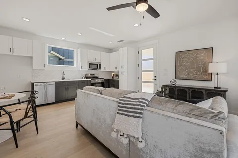 $424,900 | 2608 Bristol Drive, Unit B, Austin, TX 78723