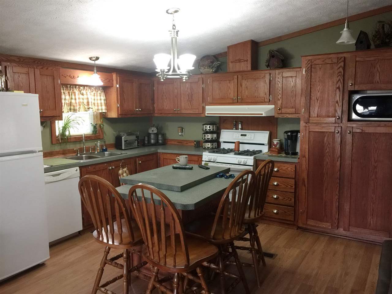 3255 North Littleton Road Littleton, NH 03561 - Photo 2 of 25