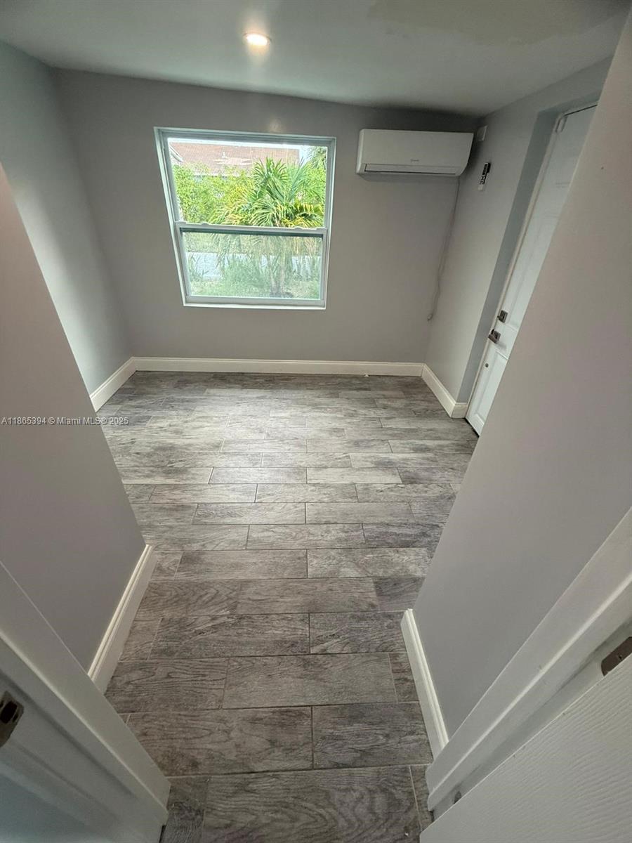 173 West 16th Street, Unit A Riviera Beach, FL 33404 - Photo 11 of 17 a view of small space