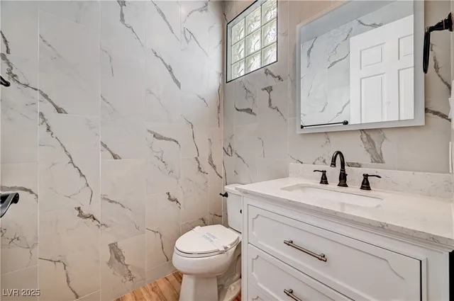 $4,250 | 8224 Horseshoe Bend Lane, Las Vegas, NV 89113