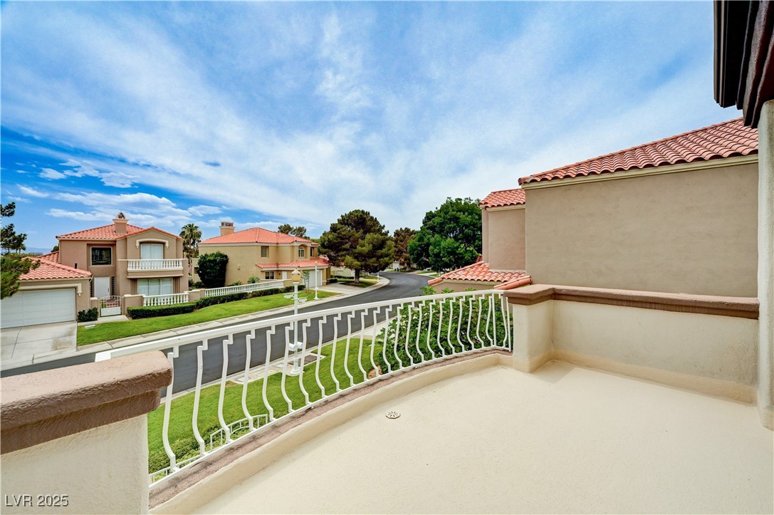 8224 Horseshoe Bend Lane Las Vegas, NV 89113 - Photo 25 of 33