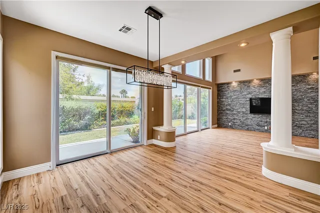 $4,250 | 8224 Horseshoe Bend Lane, Las Vegas, NV 89113
