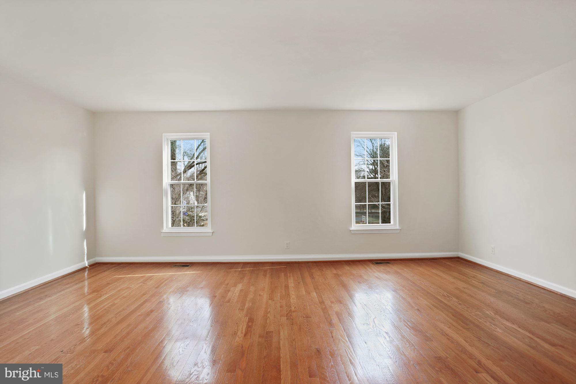 3829 Ferrara Drive Silver Spring, MD 20906 - Photo 12 of 29 Living Room