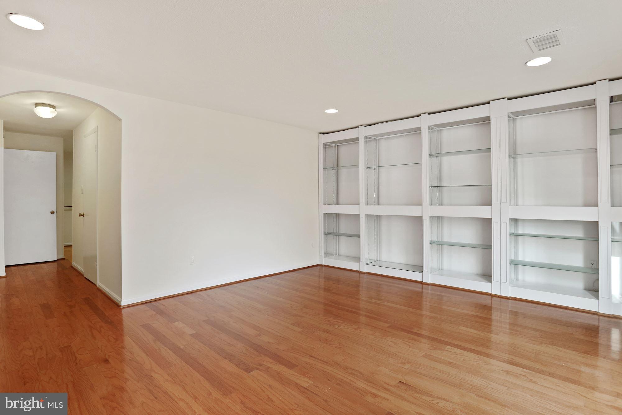 3829 Ferrara Drive Silver Spring, MD 20906 - Photo 22 of 29 Family Room