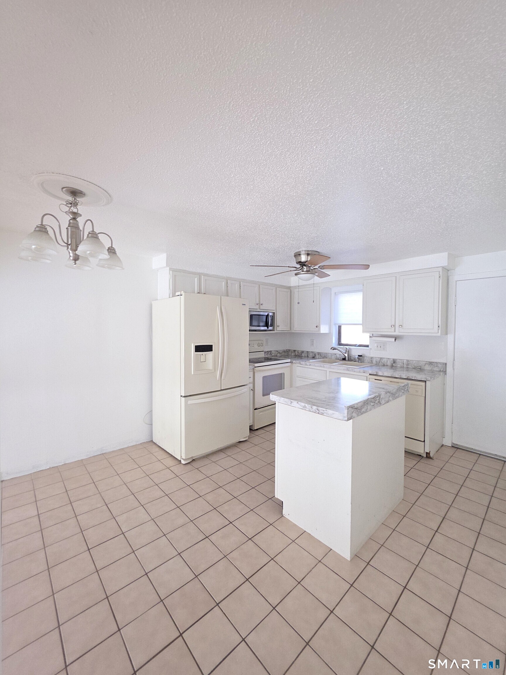 51 Brook Street, Unit 6A Naugatuck, CT 06770 - Photo 9 of 32