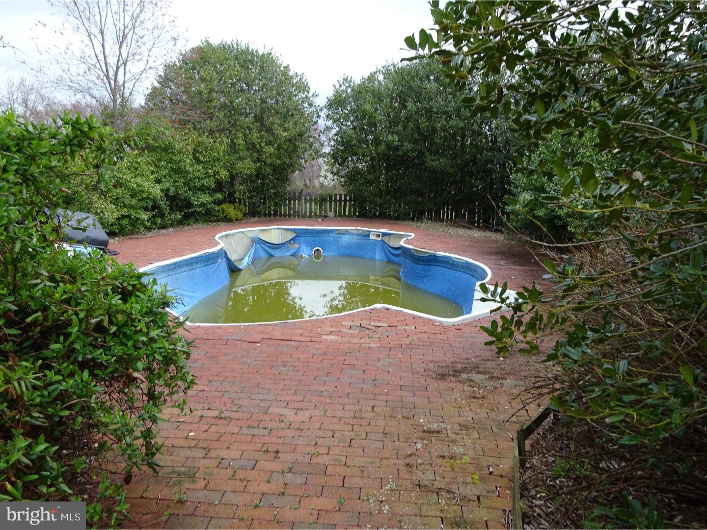 306 Red Lion Road Southampton, NJ 08088 - Photo 11 of 25 Pool