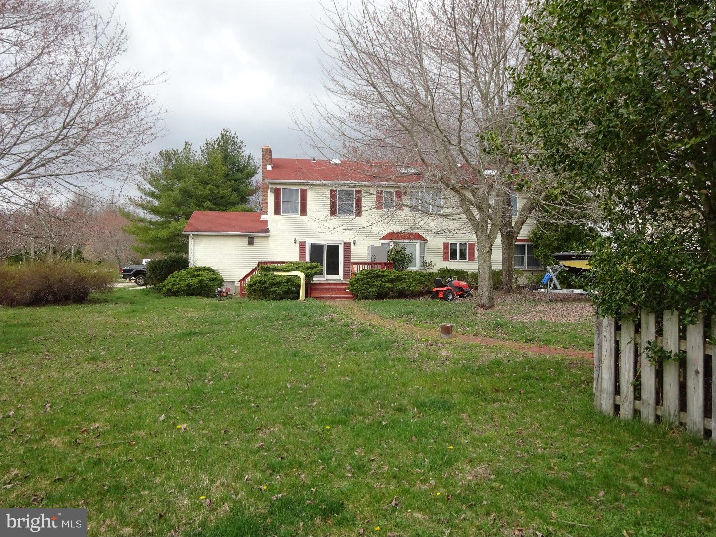 306 Red Lion Road Southampton, NJ 08088 - Photo 8 of 25 Exterior Back