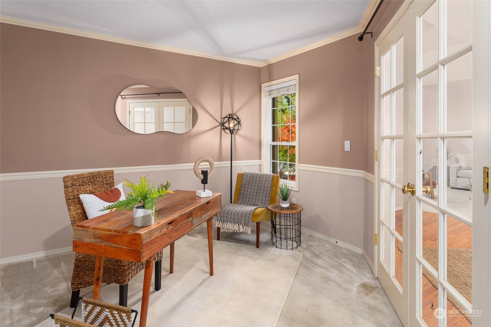 2710 236th Street Southeast Bothell, WA 98021 - Photo 4 of 30 a living room with furniture