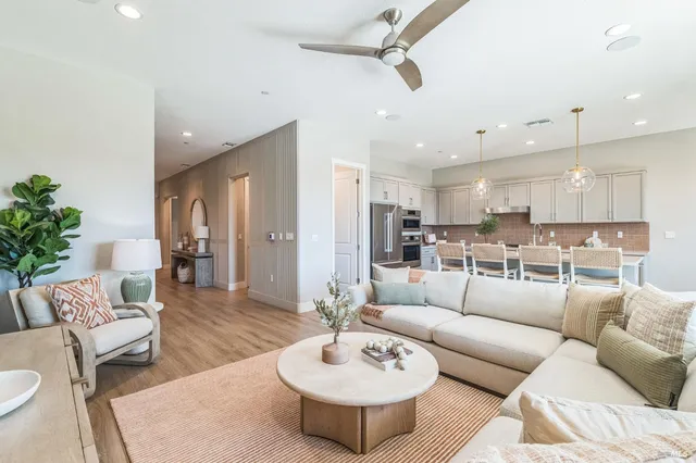 $729,900 | 697 Castle Street, Oakley, CA 94561