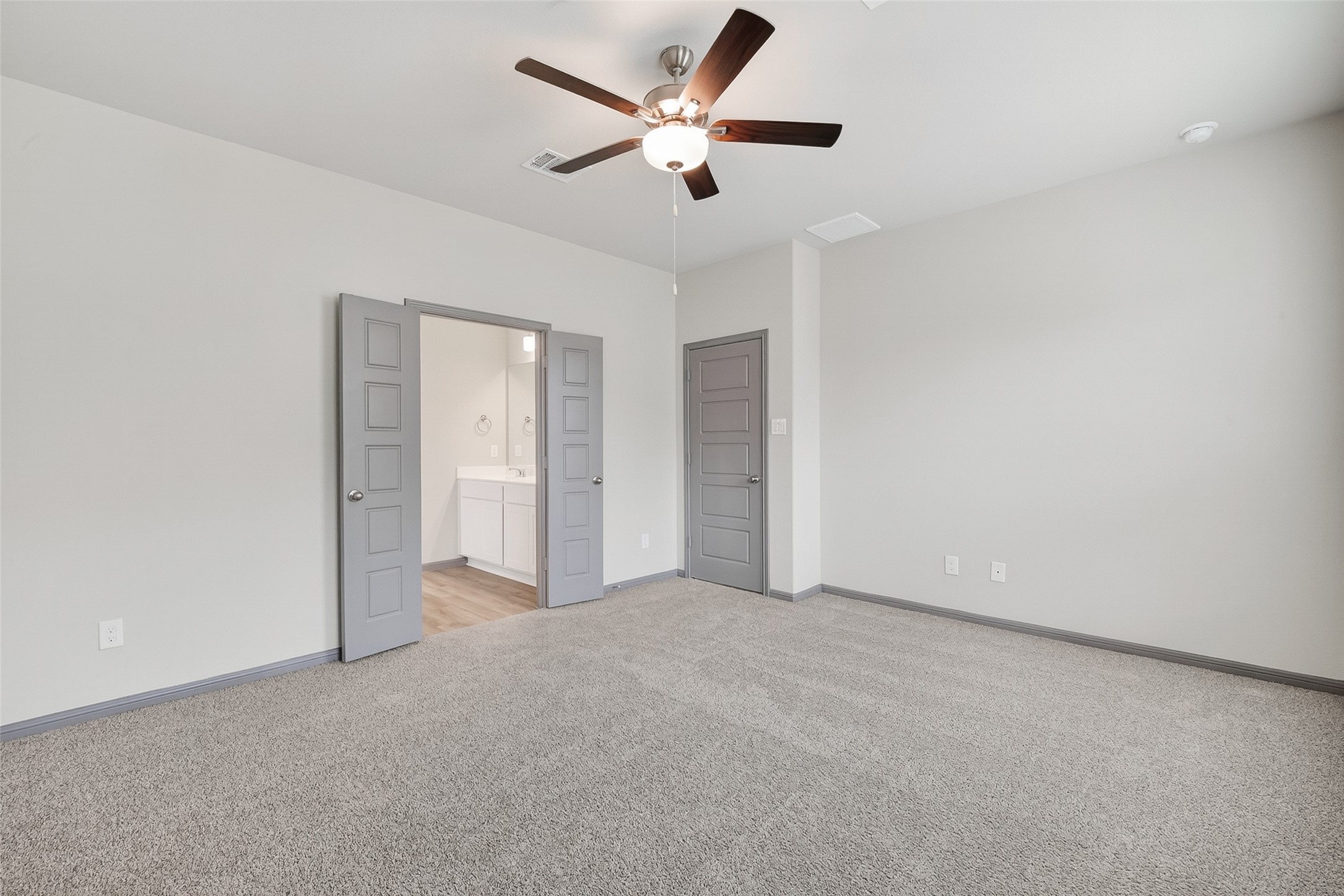 2119 Spring Hollow Drive Baytown, TX 77521 - Photo 21 of 37