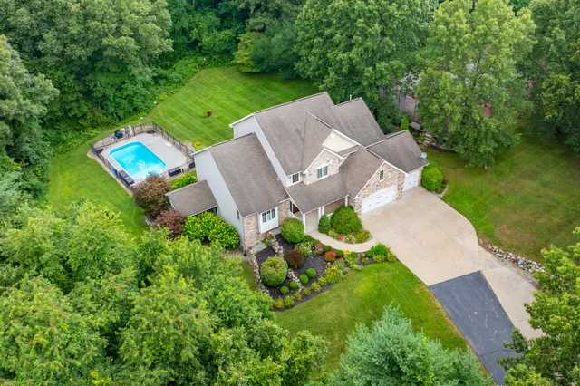 $874,900 | 9116 South 6th Street, Kalamazoo, MI 49009