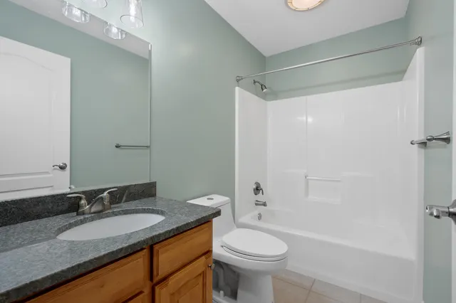 $874,900 | 9116 South 6th Street, Kalamazoo, MI 49009