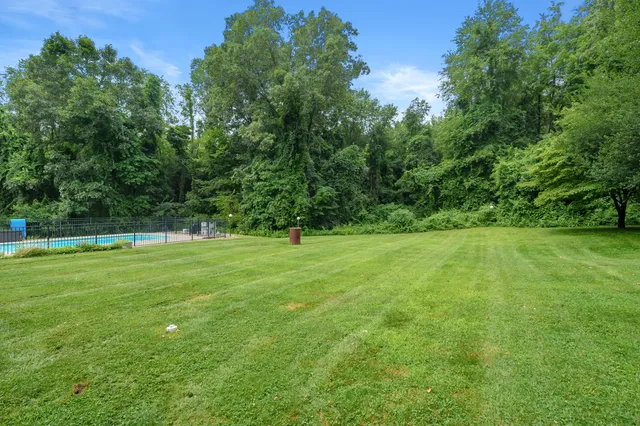 $874,900 | 9116 South 6th Street, Kalamazoo, MI 49009