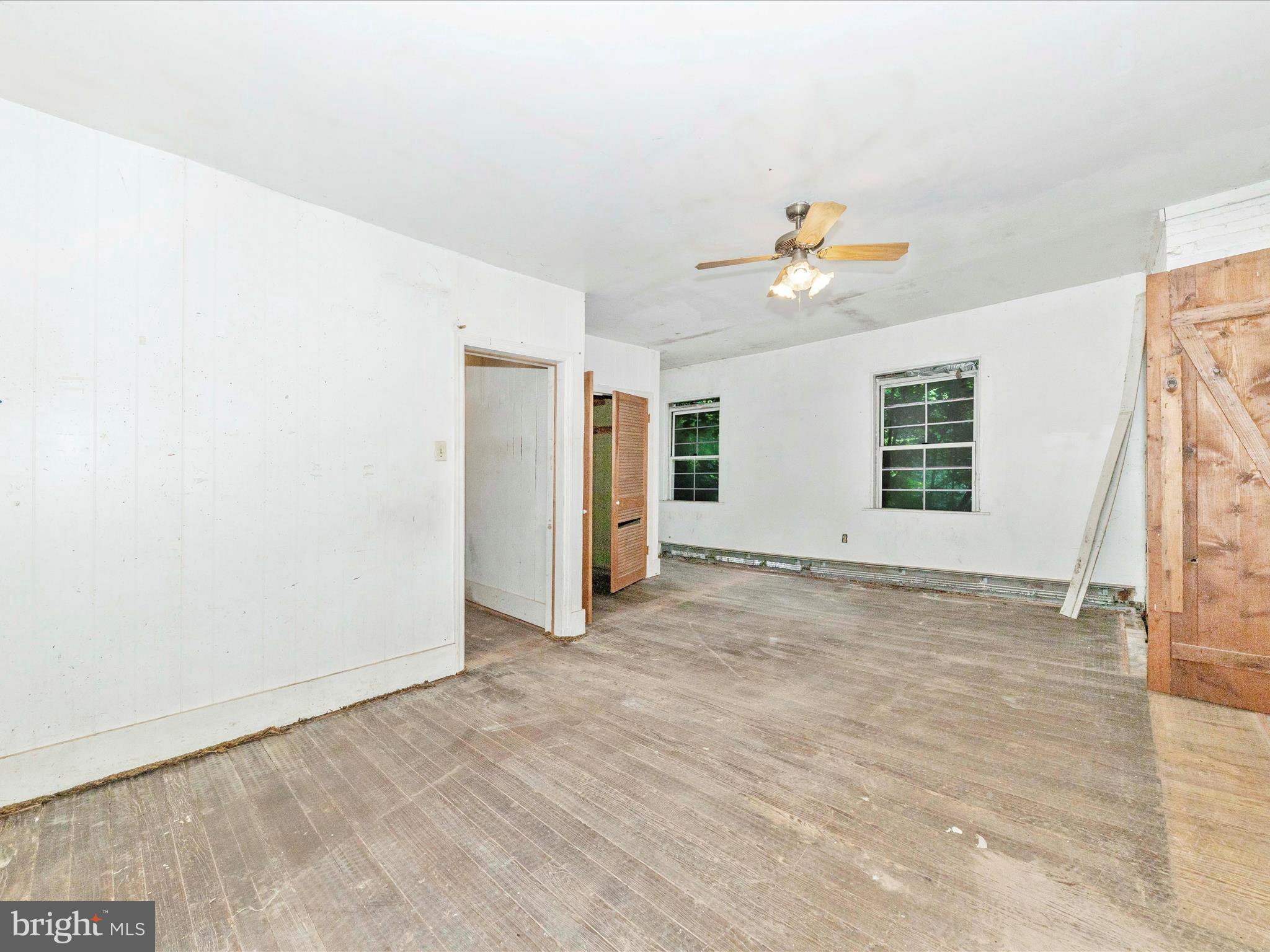6753 Dickerson Road Dickerson, MD 20842 - Photo 24 of 49 Master bedroom with loft/attic access