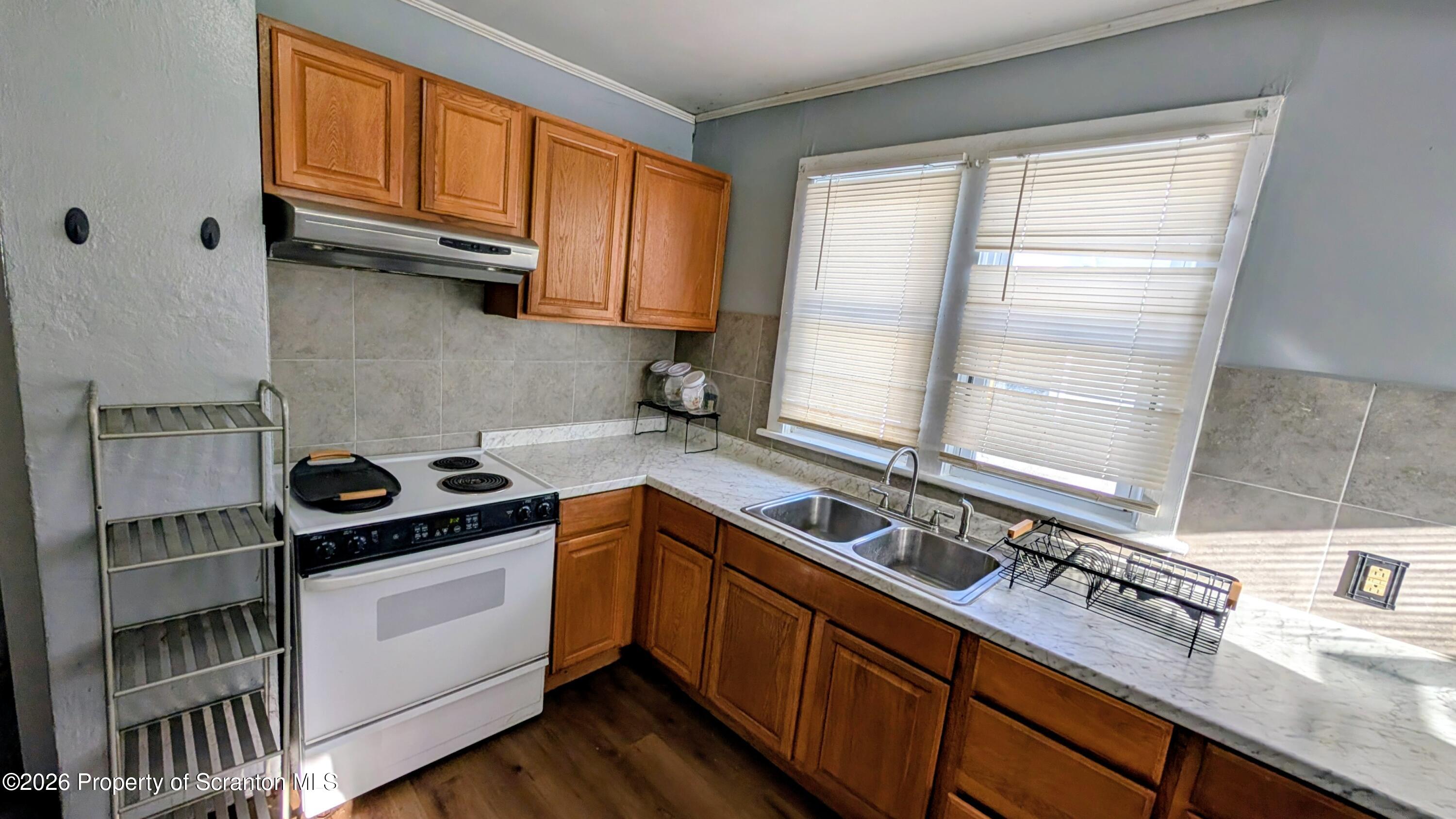 509 Main Street Duryea, PA 18642 - Photo 12 of 30 Kitchen