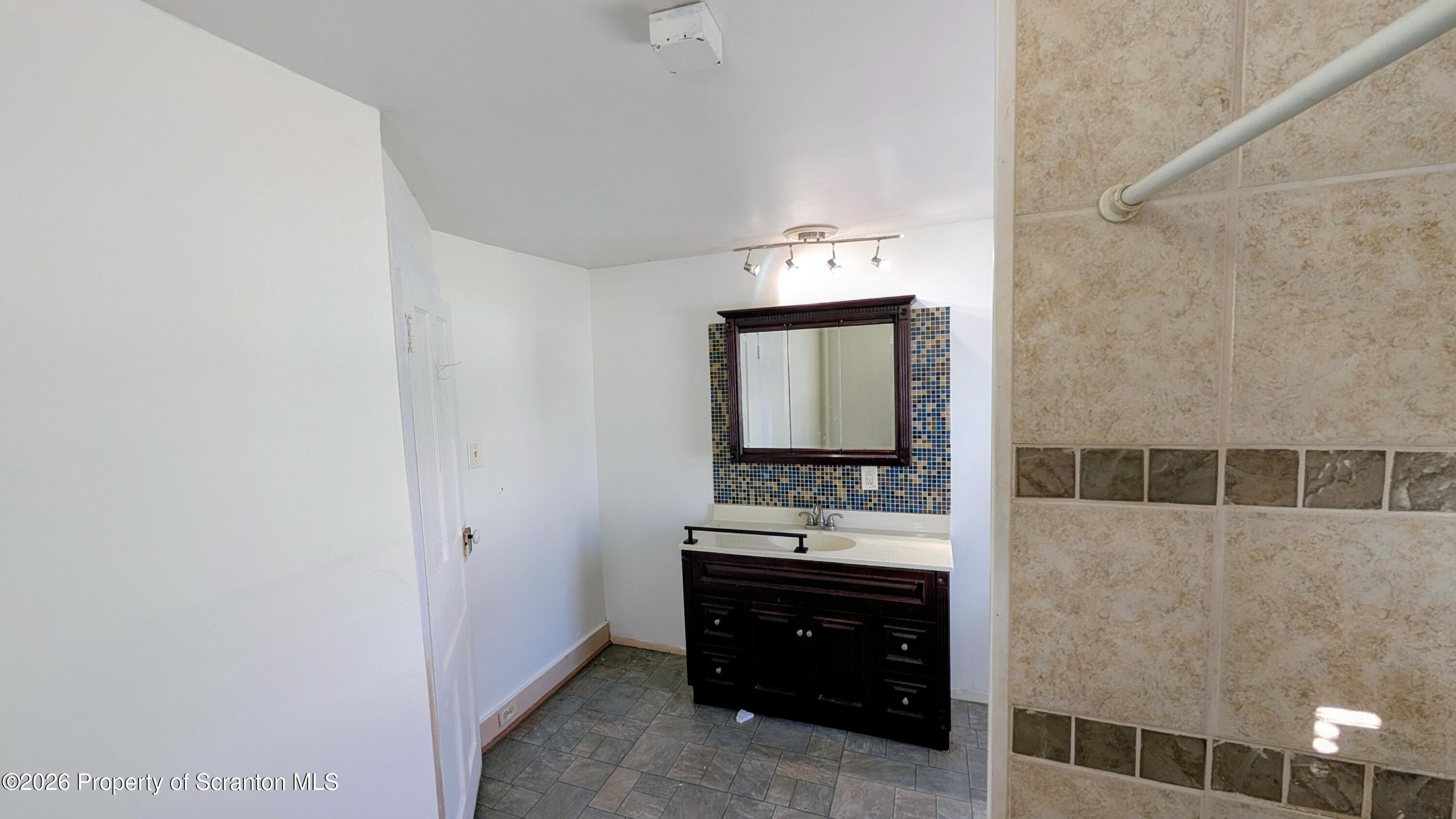 509 Main Street Duryea, PA 18642 - Photo 26 of 30 Primary Bathroom