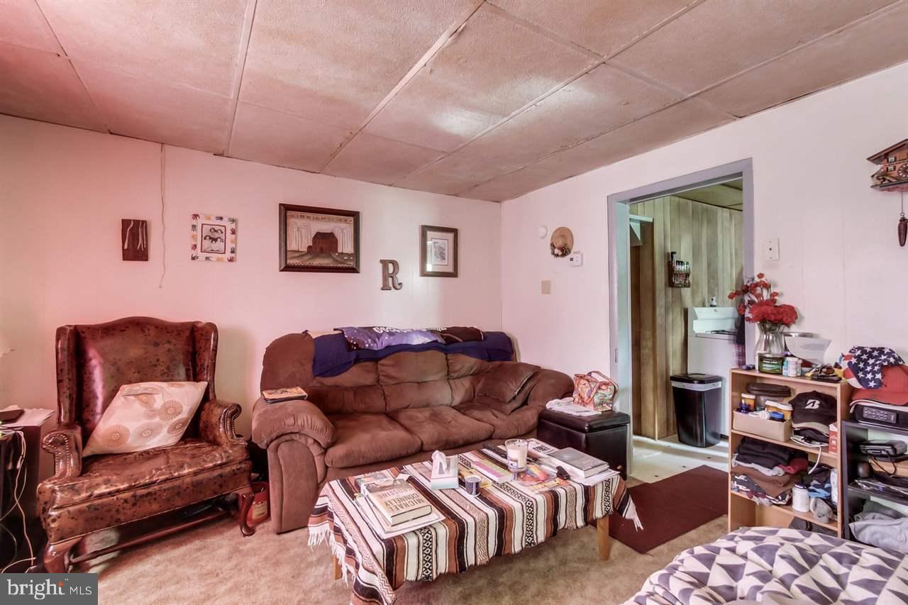 495-497 Windsor Road York, PA 17402 - Photo 3 of 29 Gallery Image 3