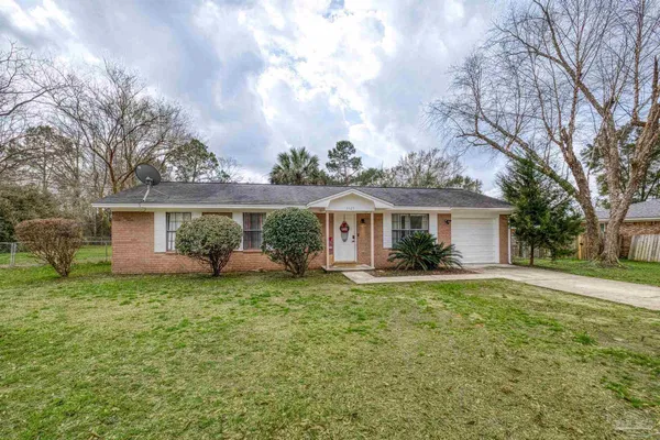 $275,000 | 3525 Applewood Lane, Cantonment, FL 32533