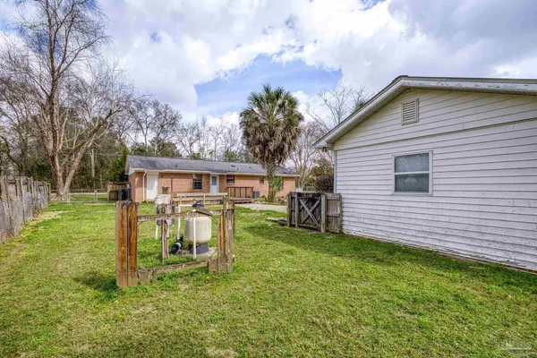 $275,000 | 3525 Applewood Lane, Cantonment, FL 32533