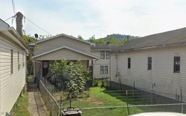 $37,796 | 811 Park Street, Yorkville, OH 43971