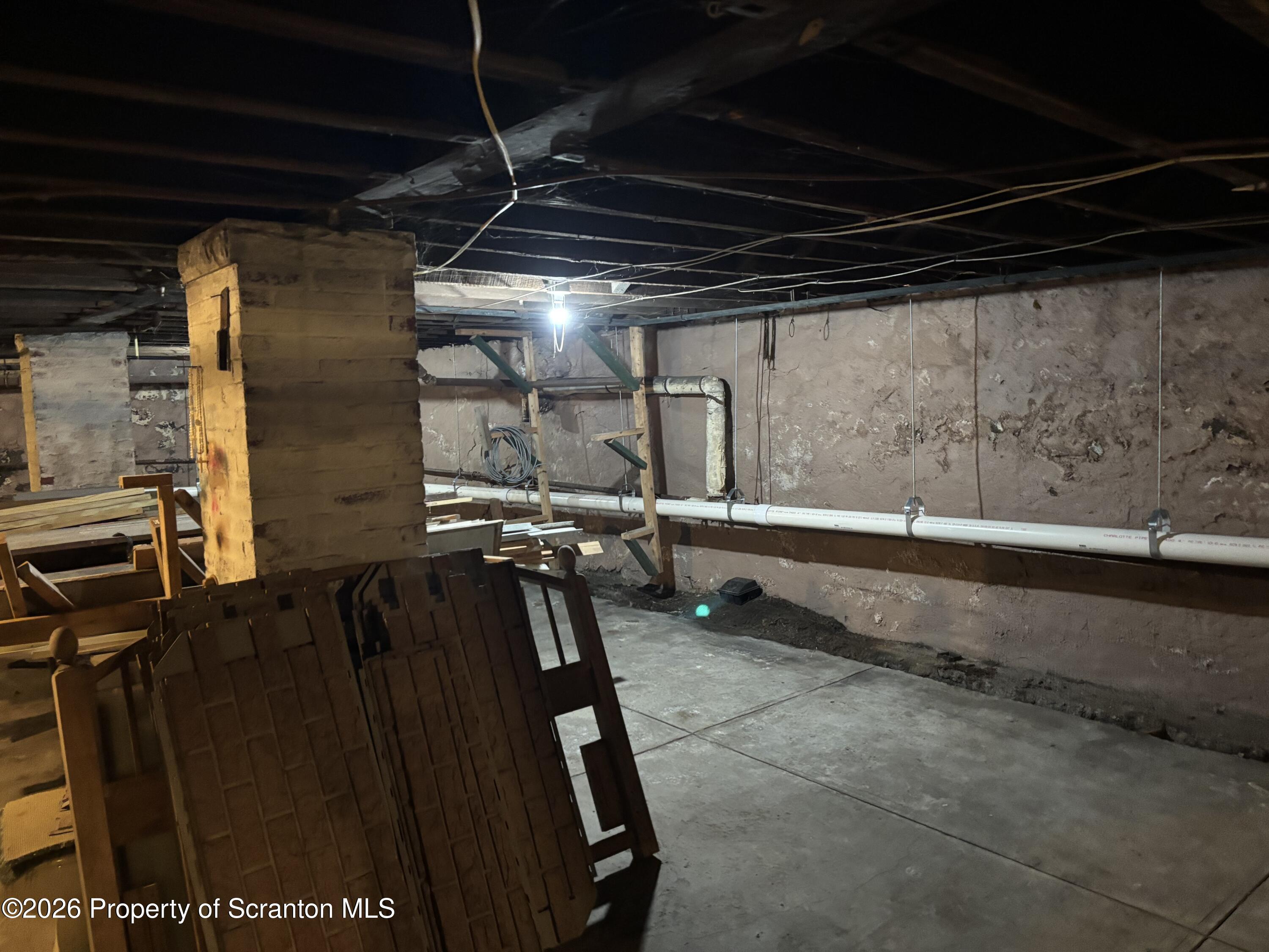 139 North Main Avenue Scranton, PA 18504 - Photo 21 of 23 IMG_0907