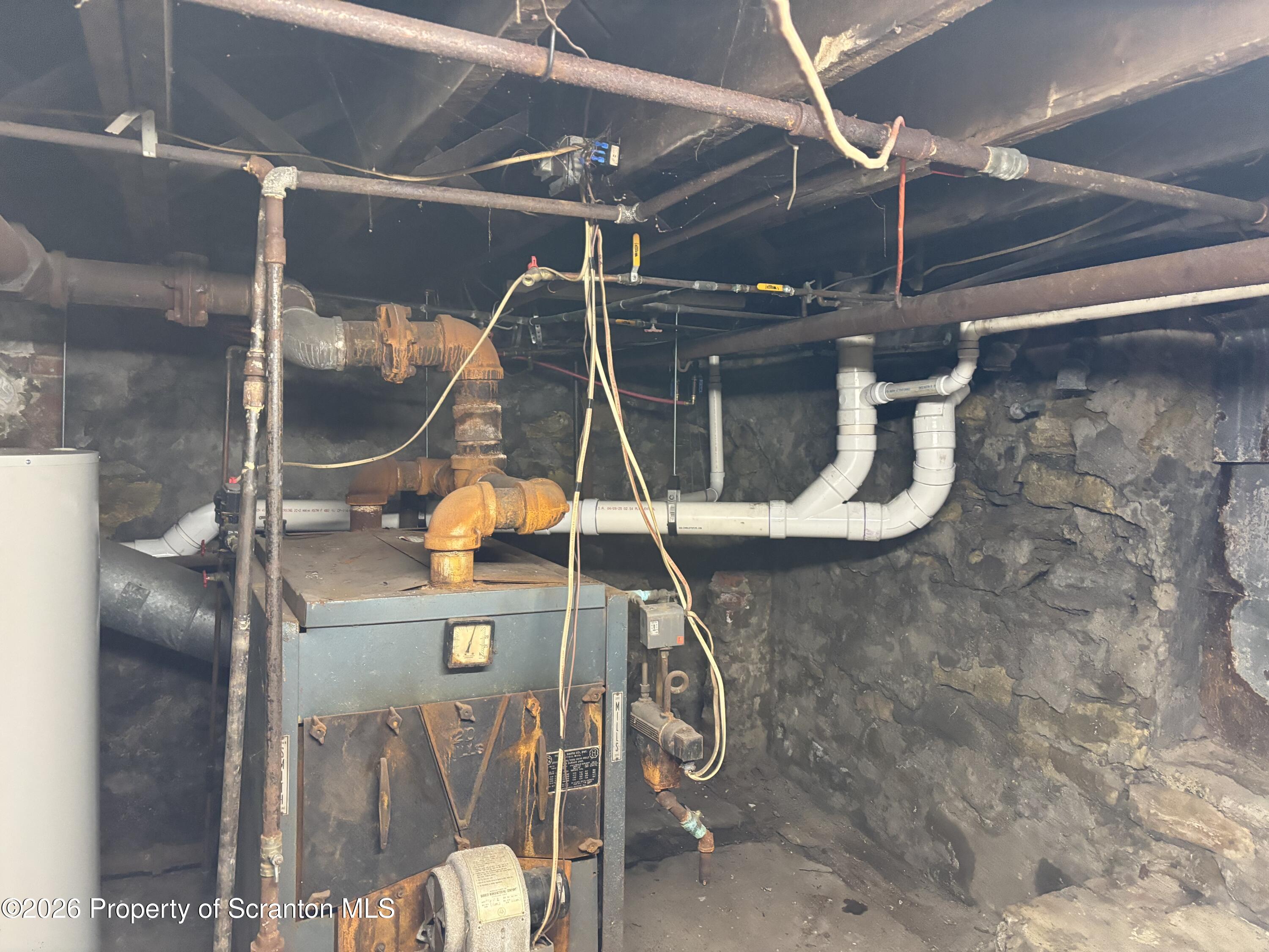 139 North Main Avenue Scranton, PA 18504 - Photo 22 of 23 IMG_0904