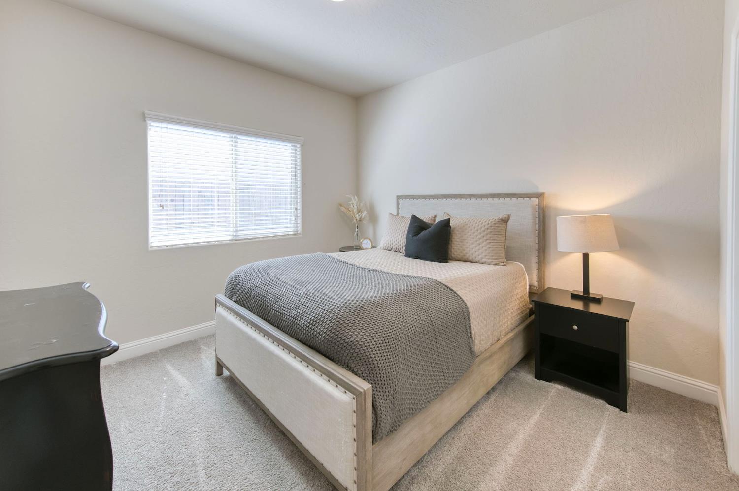 616 Expedition Way Madera, CA 93636 - Photo 11 of 66