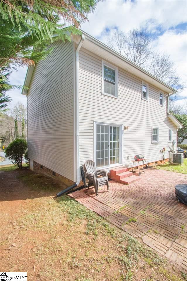 20 St Andrews Way Greenville, SC 29607 - Photo 34 of 36 Gallery Image 34