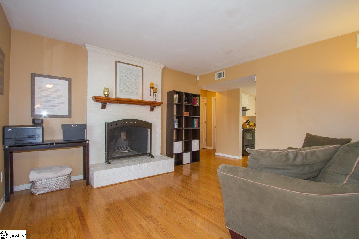 20 St Andrews Way Greenville, SC 29607 - Photo 9 of 36 Gallery Image 9