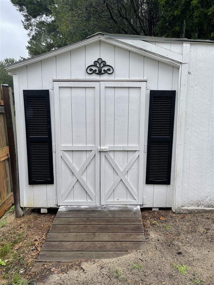 92 Zacks Mill Road Benson, NC 27504 - Photo 22 of 26 additional storage