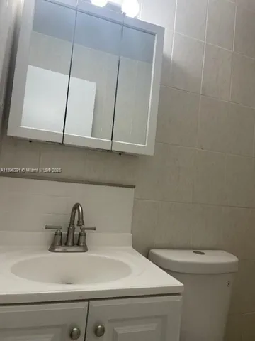 a close view of sink and tap