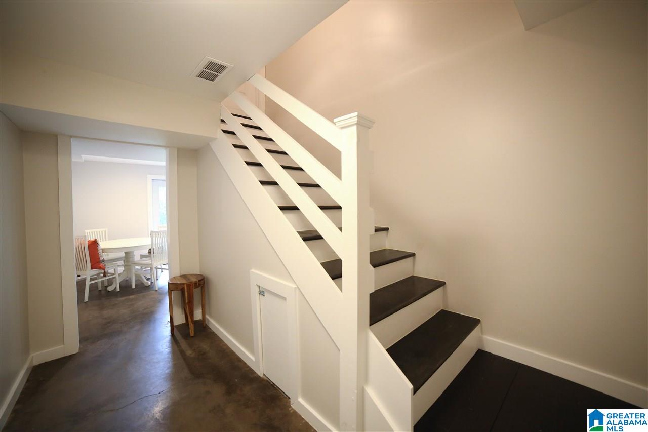 5621 Hampton Road Birmingham, AL 35210 - Photo 42 of 48