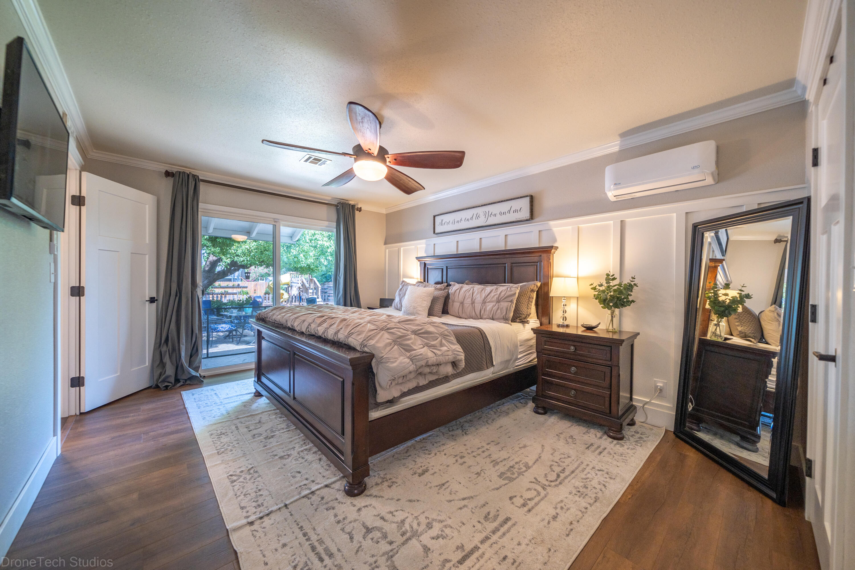 3689 Suzanne Way Redding, CA 96002 - Photo 22 of 58 3689 Suzanne Way-35