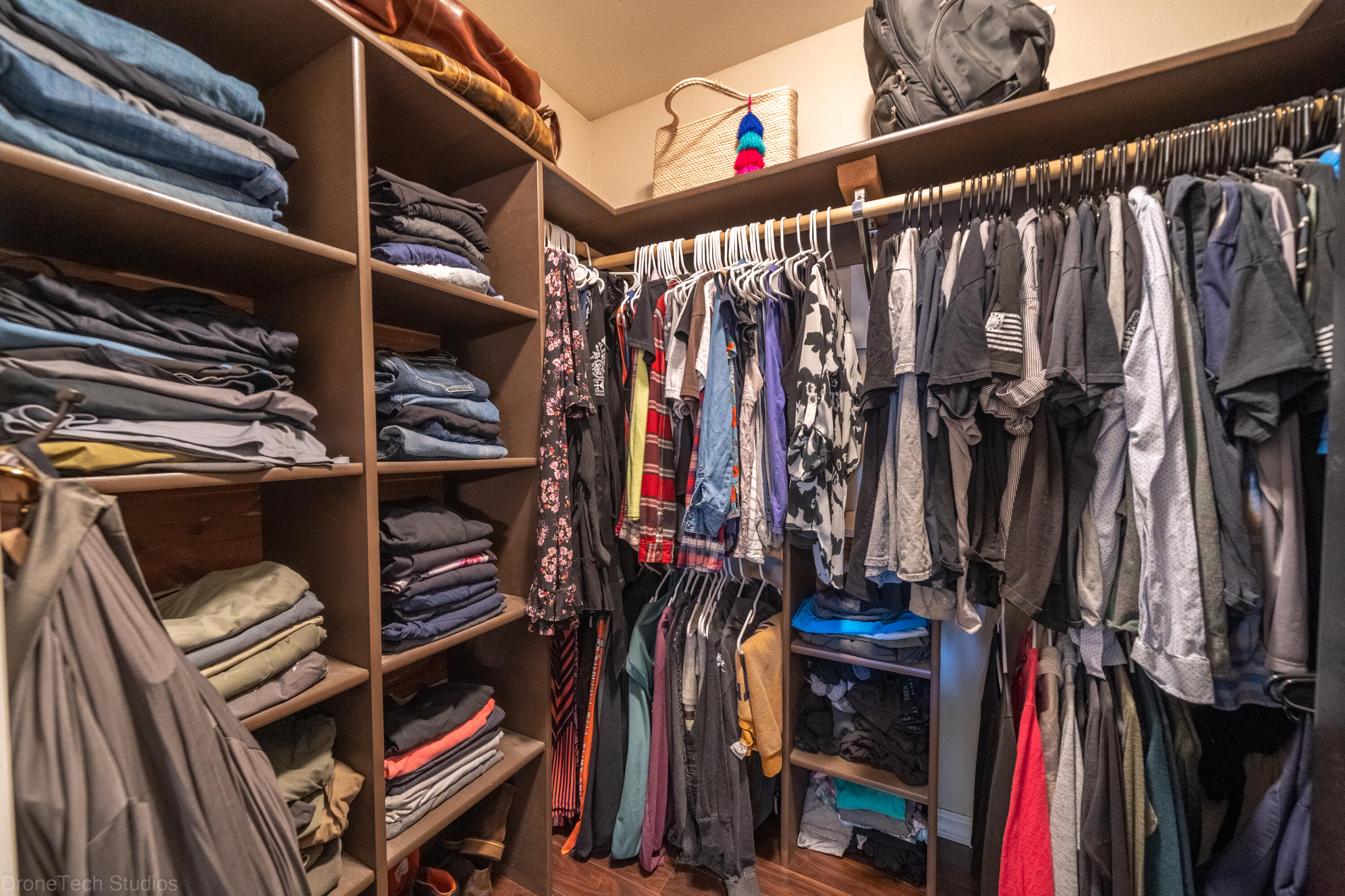 3689 Suzanne Way Redding, CA 96002 - Photo 27 of 58 3689 Suzanne Way-40