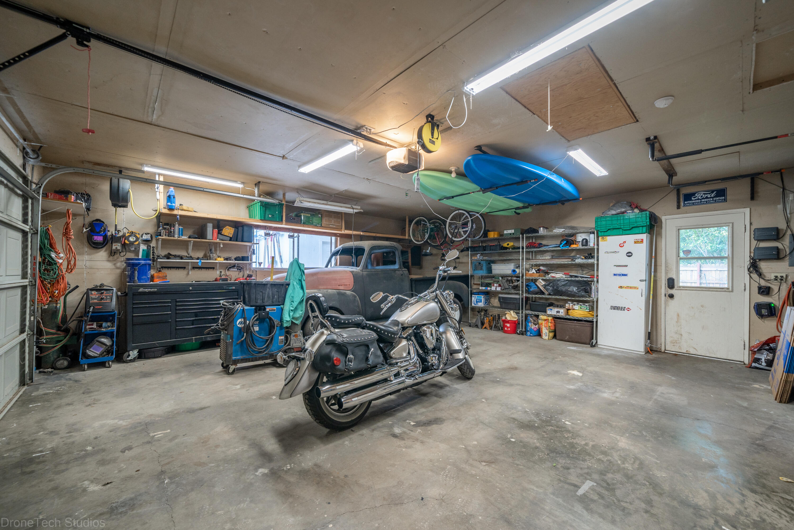 3689 Suzanne Way Redding, CA 96002 - Photo 37 of 58 3689 Suzanne Way-51