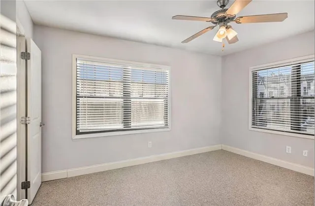 $1,375 | 1102 West 46th Street, Unit 3, Kansas City, MO 64111