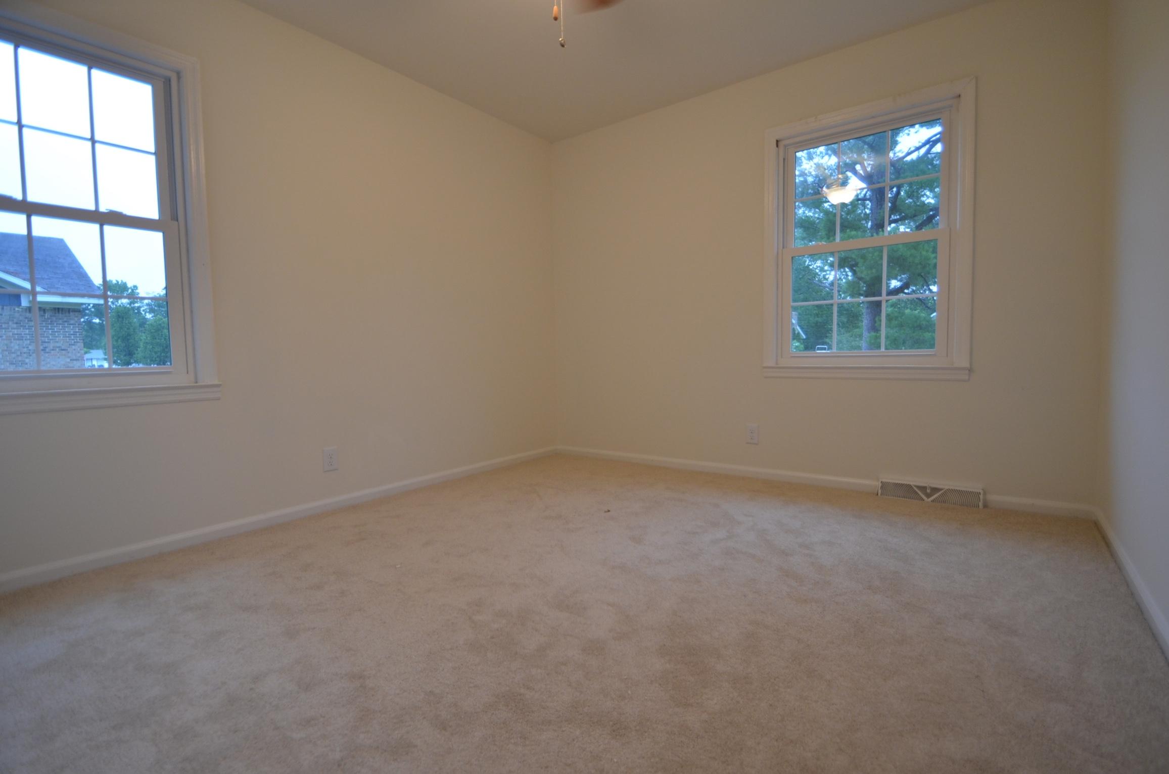 127 State Rd S-8-923 Moncks Corner, SC 29461 - Photo 8 of 12 DSC_1032