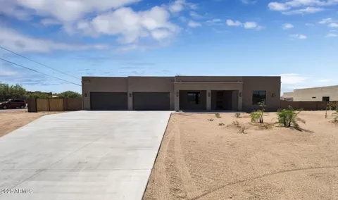 $1,175,000 | 1841 East Lavitt Lane, Phoenix, AZ 85086