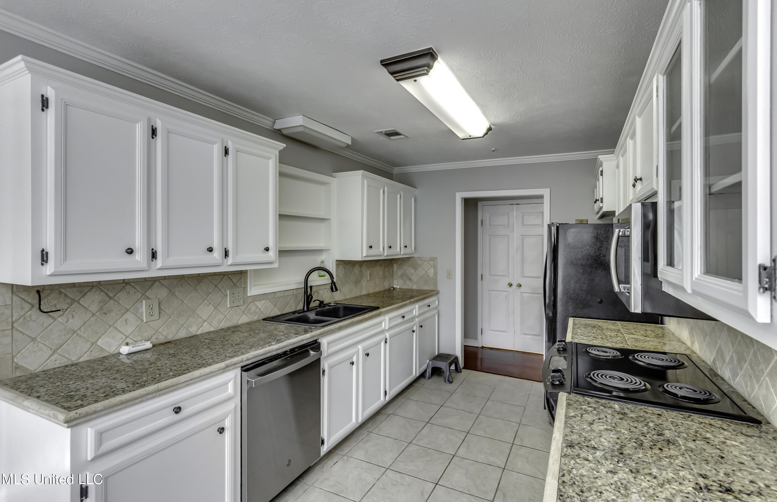 125 Pinevale Street Flowood, MS 39232 - Photo 14 of 46 125 Pinevale St--28